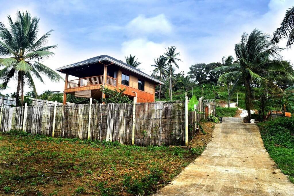 Вілла Modern Bahay Kubo In A Farm Near Tagaytay Tagaytay City Екстер'єр фото